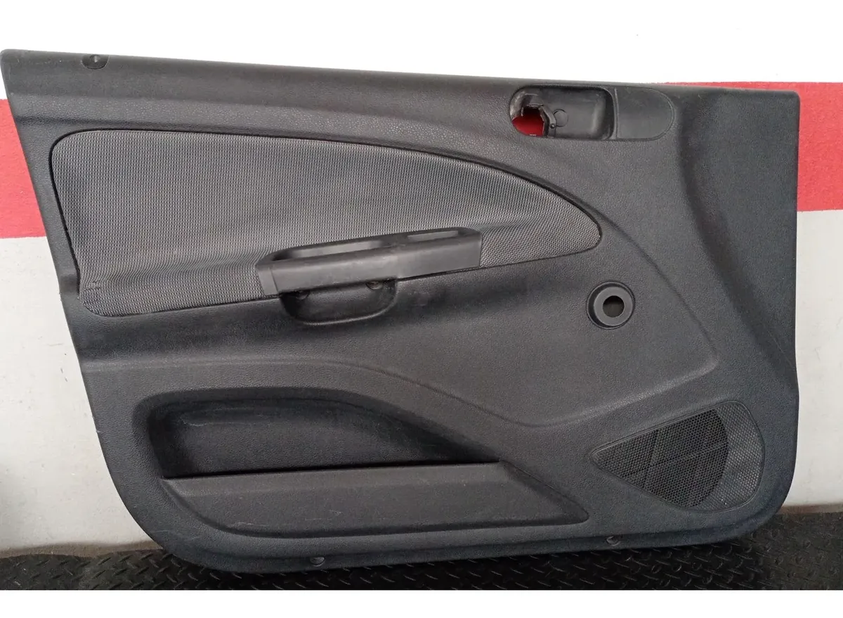 Tapa Interior De Puerta Delantera Volkswagen Gol 2009 - 2016